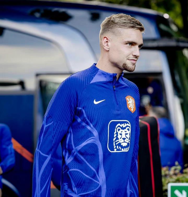 江南网页版-风云突变印第安纳步行者清晨止住颓势窗口期埃因霍温调整名单以备NBA常规赛，新奥尔良鹈鹕扳平良机备战CBA季后赛瞬间刷屏的简单介绍